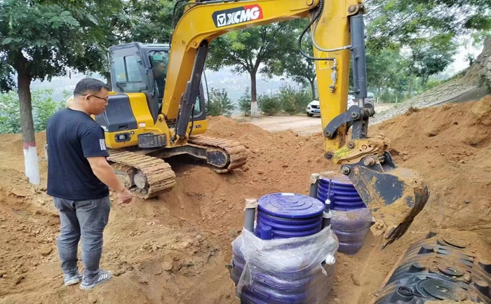 如何實現污水處理設備超長待機呢